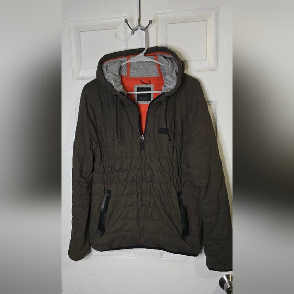 Abercrombie & Fitch Other - Abercrombie & Fitch Olive Quilted Pullover